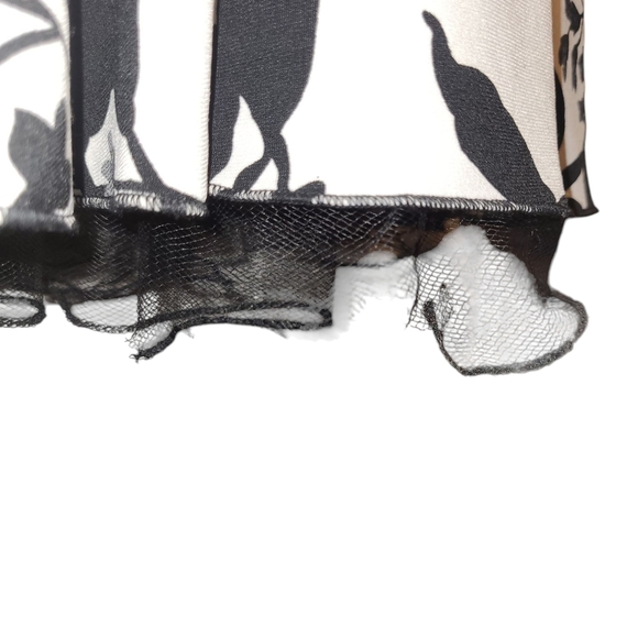 Designer Speechless Med. Black and White Halter Sundress With Tulle Lining - Picture 8 of 10